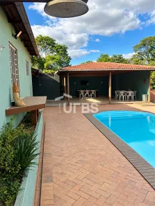 Fazenda/Sítio com 3 Quartos à venda, 130m² no Jardim Buriti Sereno, Aparecida de Goiânia