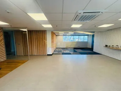Sala Comercial para alugar, 187m² no Vila Bastos, Santo André