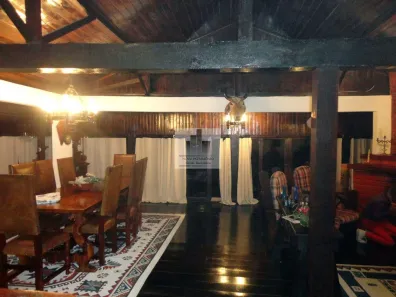 Fazenda/Sítio com 5 Quartos à venda, 160m² no , Nova Friburgo