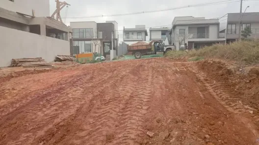 Lote/Terreno à venda, 324m² no Cézar de Souza, Mogi das Cruzes
