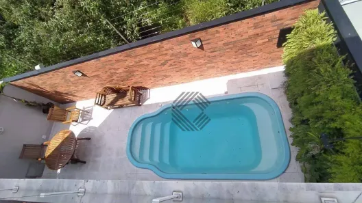 Casa de Condomínio com 4 Quartos à venda, 280m² no Iporanga, Sorocaba