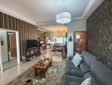 Casa de Condomínio com 3 Quartos à venda, 223m² no Nova Uberlândia, Uberlândia