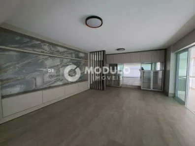 Apartamento com 3 Quartos para alugar, 180m² no Lídice, Uberlândia
