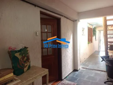 Sobrado com 3 Quartos à venda, 186m² no Cidade das Flores, Osasco