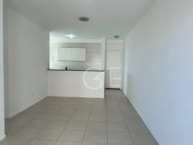 Apartamento com 3 Quartos para alugar, 77m² no Ponta da Praia, Santos