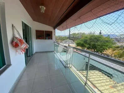 Casa com 3 Quartos à venda, 239m² no Centro, Maricá