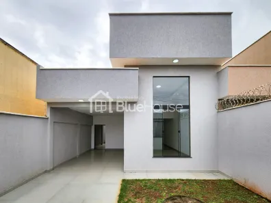 Casa com 3 Quartos à venda, 132m² no Setor Barcelos, Trindade