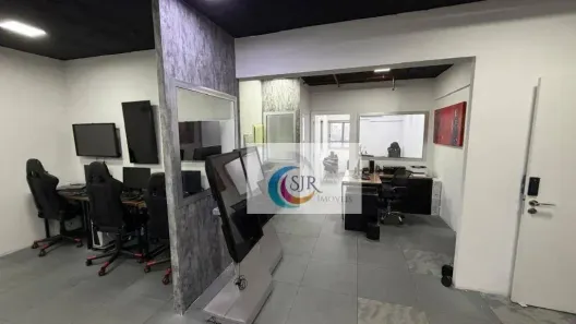 Sala Comercial para alugar, 150m² no Real Parque, São Paulo