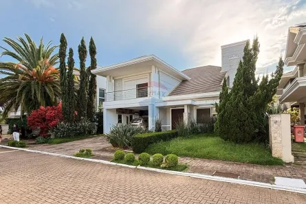 Sobrado com 4 Quartos à venda, 318m² no Estância Velha, Canoas