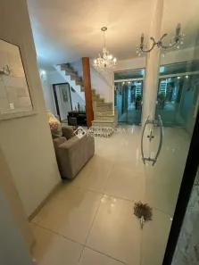 Sobrado com 4 Quartos à venda, 150m² no Santa Terezinha, São Bernardo do Campo