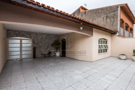 Casa com 3 Quartos à venda, 237m² no Jardim Leocádia, Sorocaba