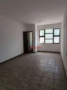 Sala Comercial à venda, 31m² no Santa Efigênia, Belo Horizonte