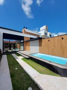 Casa com 3 Quartos à venda, 103m² no Centro, Camboriú
