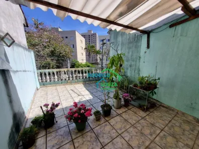 Casa com 4 Quartos à venda, 188m² no Jardim D'Abril, Osasco