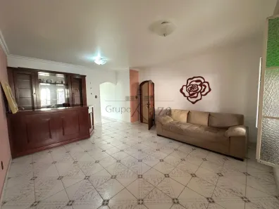 Casa com 3 Quartos à venda, 135m² no Jardim Portugal, São José dos Campos