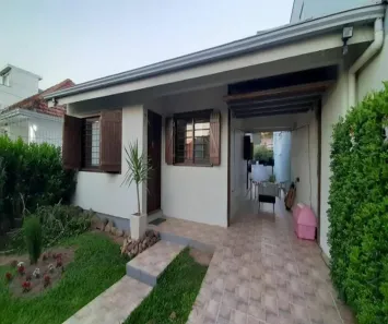 Casa com 2 Quartos à venda, 117m² no Cavalhada, Porto Alegre