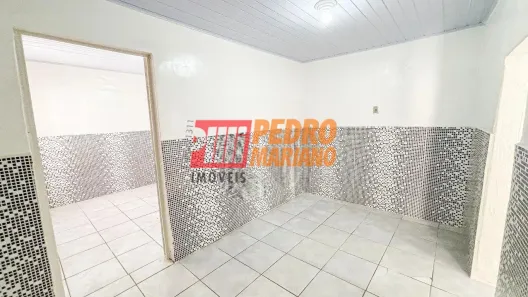 Casa com 1 Quarto para alugar, 75m² no Vila Palmares, Santo André
