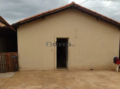 Casa com 2 Quartos à venda, 114m² no Beija-Flor II, Uberaba