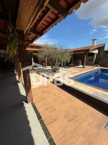 Sobrado com 7 Quartos à venda, 744m² no Setor Jaó, Goiânia