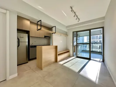 Apartamento com 1 Quarto para venda ou aluguel, 50m² no Jardim das Acácias, São Paulo