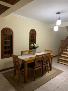 Casa com 3 Quartos à venda, 186m² no Fátima, Canoas