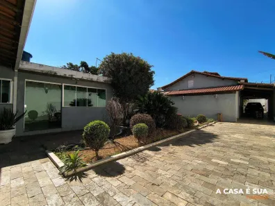 Casa com 3 Quartos à venda, 460m² no Dom Bosco, Betim