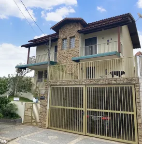 Sobrado com 3 Quartos à venda, 200m² no Jardim Porangaba, Águas de São Pedro