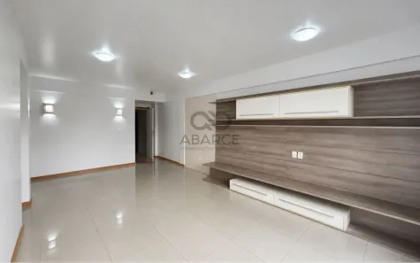 Apartamento com 4 Quartos para alugar, 140m² no São Sebastião, Ilhéus