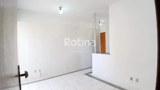 Apartamento com 2 Quartos para alugar, 49m² no Saraiva, Uberlândia