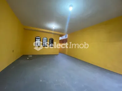 Casa com 2 Quartos para alugar, 240m² no Jardim Estrela, Mauá