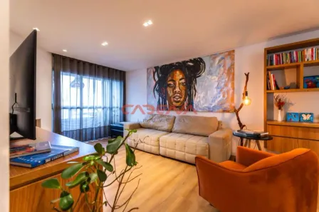 Apartamento com 2 Quartos para alugar, 113m² no Centro, Curitiba