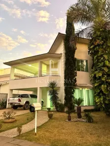 Sobrado com 4 Quartos à venda, 358m² no Residencial Granville, Goiânia