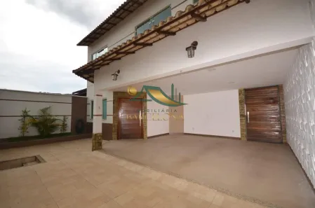 Casa com 4 Quartos à venda, 255m² no Retiro, Volta Redonda