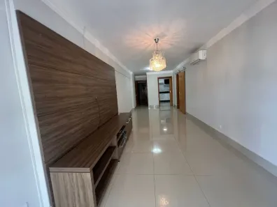 Apartamento com 3 Quartos para alugar, 95m² no Zona 07, Maringá