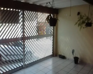 Casa com 2 Quartos à venda, 143m² no Jardim Elvira, Osasco