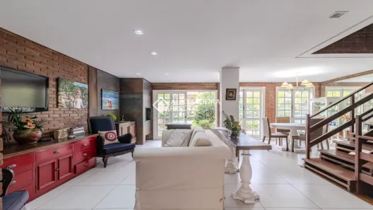 Casa de Condomínio com 3 Quartos à venda, 201m² no Chácara das Pedras, Porto Alegre