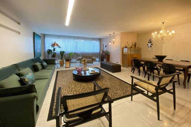 Apartamento com 4 quartos — Santo Antônio, Belo Horizonte