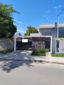 Casa com 3 Quartos à venda, 70m² no Loteamento Extensão do Serramar, Rio das Ostras