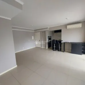 Apartamento com 2 Quartos para alugar, 84m² no Centro, Canoas