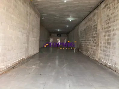 Galpão/Depósito/Armazém para alugar, 180m² no São Luiz, Betim
