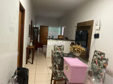 Casa com 3 Quartos à venda, 150m² no Planalto, Uberlândia