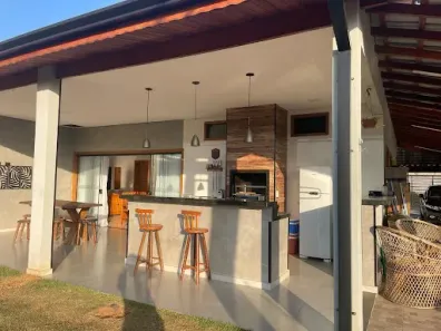 Fazenda/Sítio com 3 Quartos à venda, 250m² no Freguesia da Escada, Guararema
