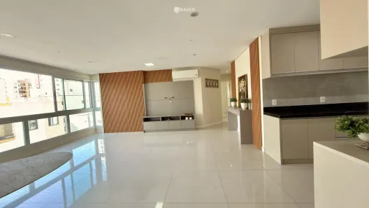 Apartamento com 4 Quartos para alugar, 142m² no Centro, Balneário Camboriú