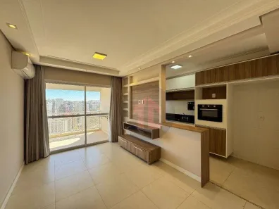 Apartamento com 2 Quartos para alugar, 70m² no Cambuí, Campinas