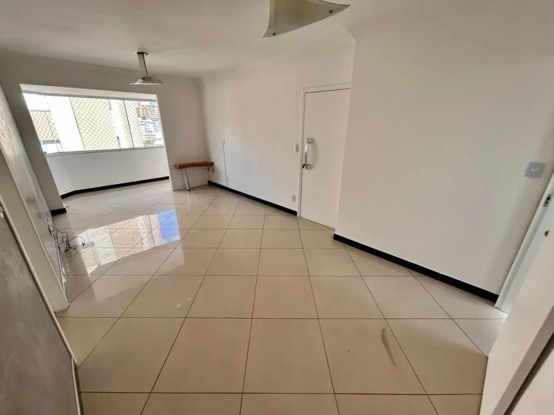 Apartamento com 3 quartos — Estoril, Belo Horizonte