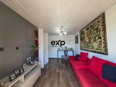 Sobrado com 4 Quartos à venda, 148m² no Sítio Cercado, Curitiba