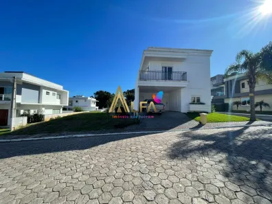 Lote/Terreno à venda, 271m² no Centro, Balneário Piçarras