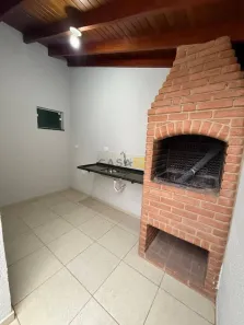 Casa com 3 Quartos para alugar, 100m² no Parque Nova Carioba, Americana