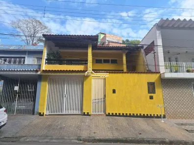 Casa com 2 Quartos à venda, 130m² no Parque Santo Antônio, Jacareí