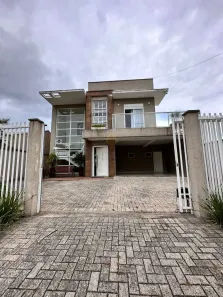 Sobrado com 3 Quartos à venda, 230m² no Brejatuba, Guaratuba